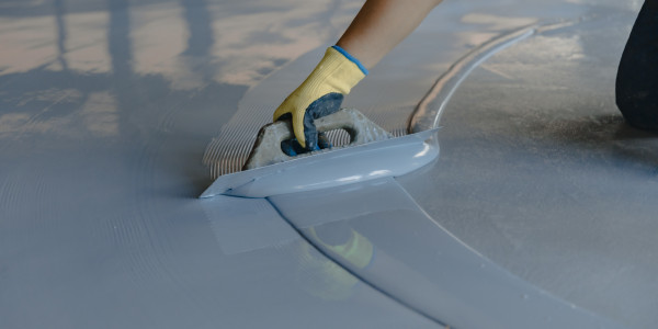 Pintar Fachadas y Patios de Luces de Comunidades Vecinos / Propietarios Castellvell del Camp · Pintura y Pavimentos para Pintar Garajes y Parkings Comunitarios